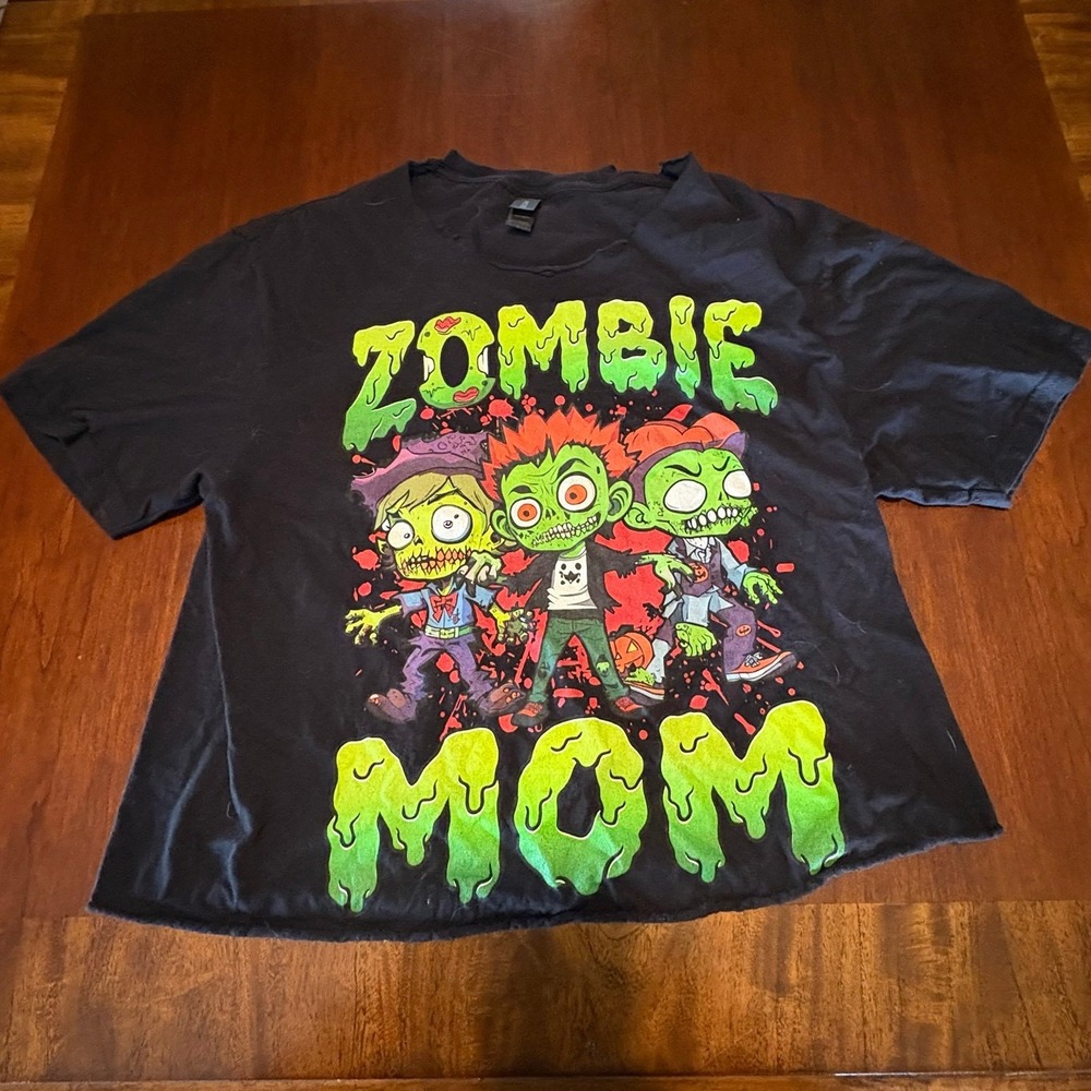 Zombie‎ Mom Cartoon Horror Graphic Tee Neon Slime Drip Black Shirt